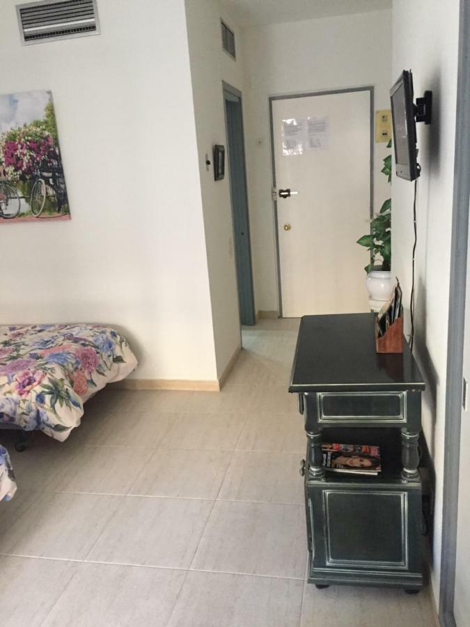 Studio Aparthotel Pyr Fuengirola Exterior foto
